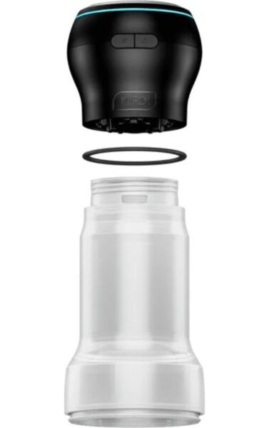 Kiiroo PowerBlow Feel Pocket maszturbátor a PowerBlow szívóeszközzel