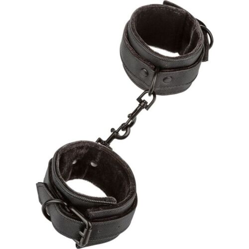 Bondage Kiegészítők CALEXOTICS BOUNDLESS ANKLE CUFFS